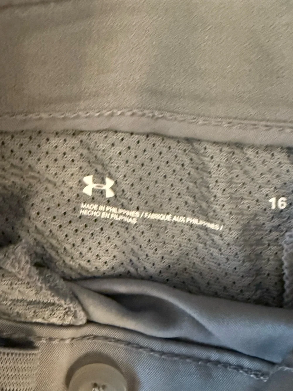 Under Armour Men's Gray Flat-Front Athletic Shorts